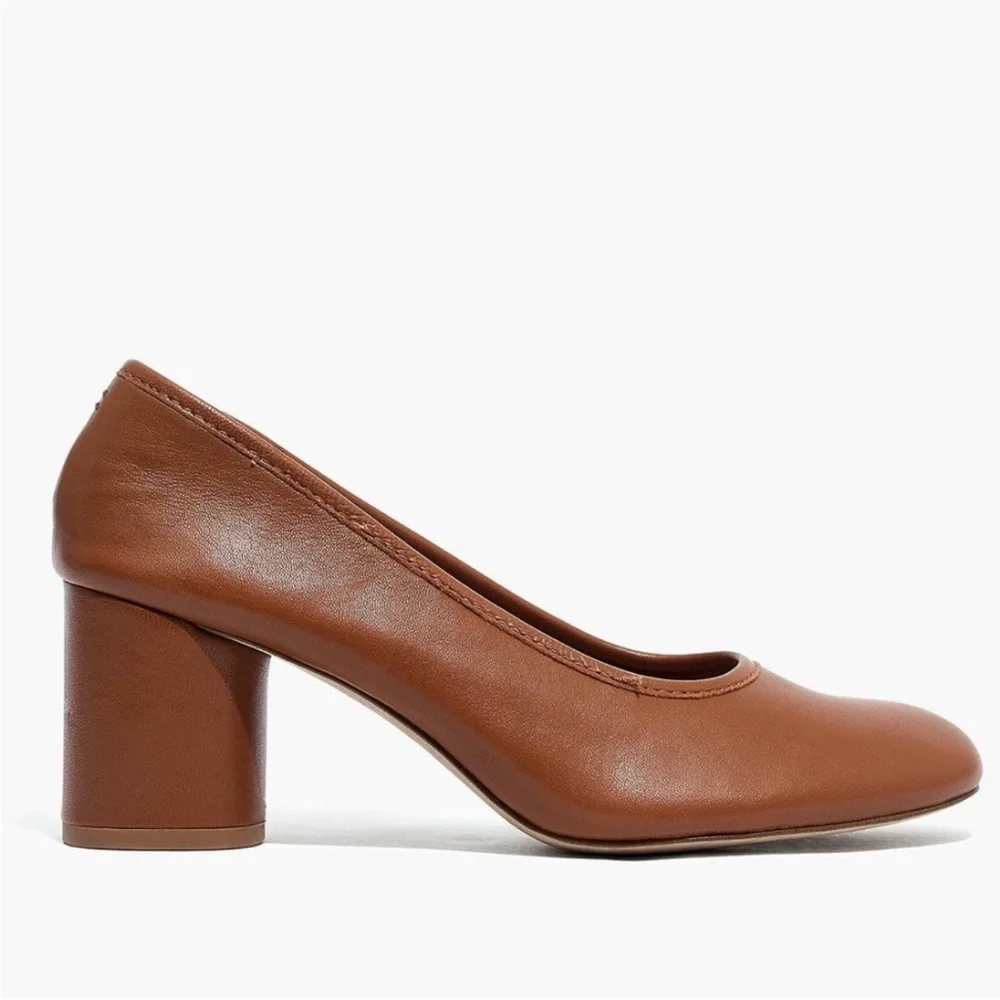 MADEWELL | The Reid Pump in English Saddle Leather - Picture 3 of 10